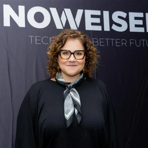 Claúdia Gomes - CFO